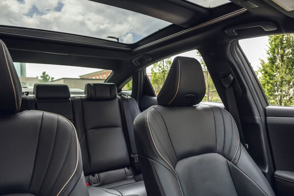 2023-toyota-crown-platinum-622-64c929607b9ac