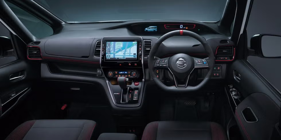 Nissan-Serena-NISMO-3